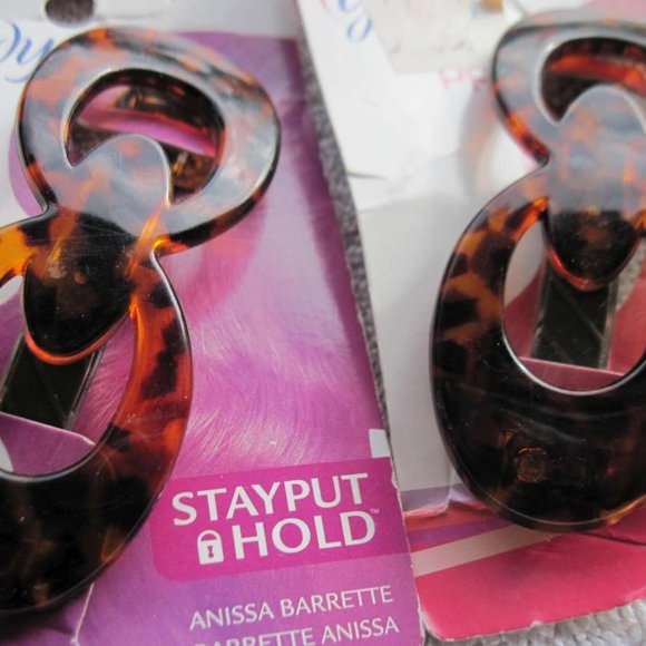 Goody Anissa Plastic Stay Put Slideproof Secure Fit Hold Ring Bow Hair Barrette - Picture 2 of 16